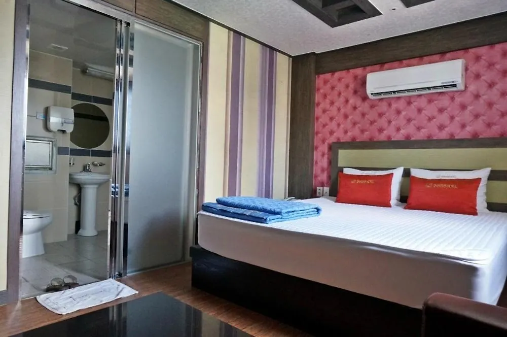 **  Dongbang Tourist Hotel Пусан Южная Корея